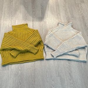 Set of 2 H&M sweaters